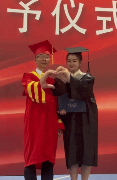江南大学毕业证(江南大学毕业证书样本)