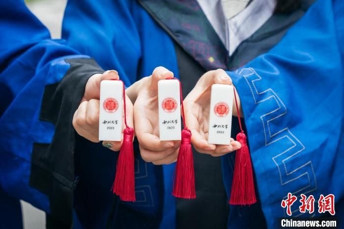 西北大学文凭(西北大学毕业条件)