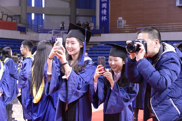 东北大学毕业证(东北大学毕业证和秦皇岛分校毕业证区别)