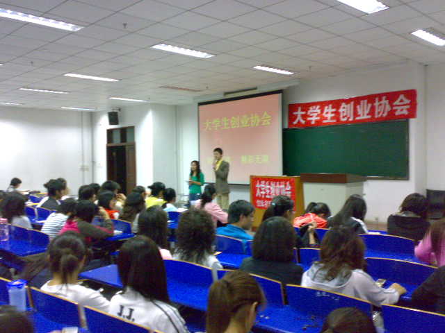 大连理工大学文凭(大连理工大学大专学历)
