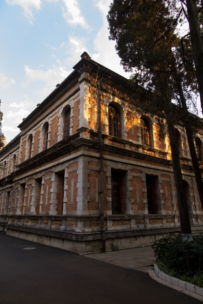 云南大学(云南大学排名)