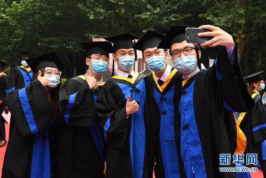 北京航空航天大学文凭(北京航空航天大学的毕业生出来怎么样了)