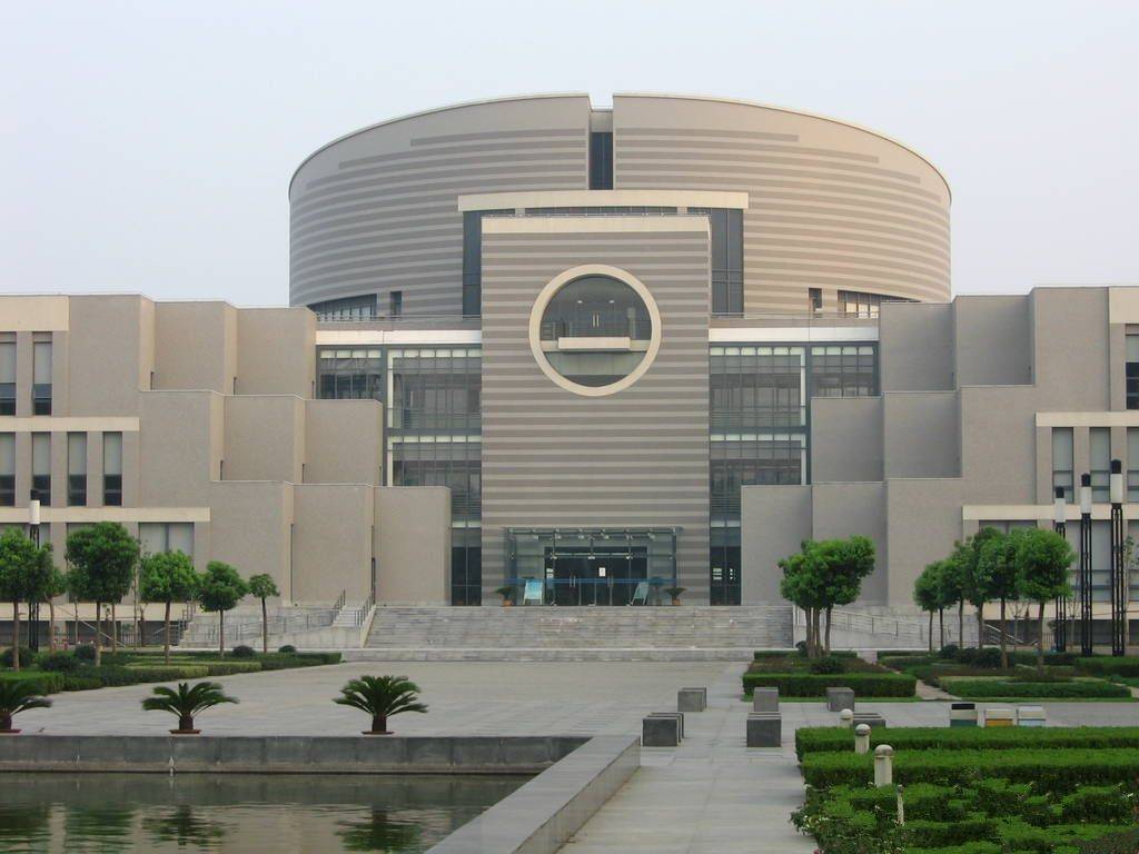 河海大学是985还是211